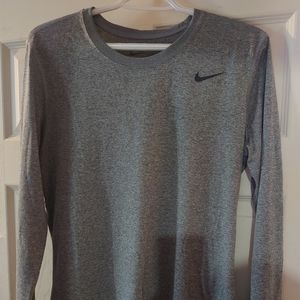 NWOT Nike women's Large Dri fit grey longsleeve.